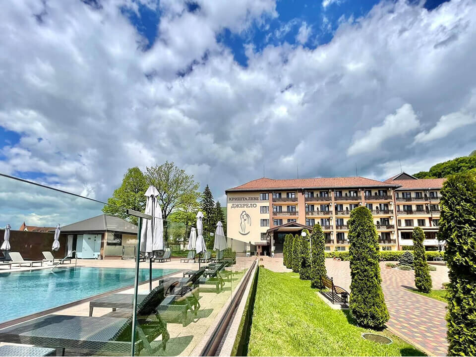 Санаторій Кришталеве Джерело - Солочин, Закарпаття