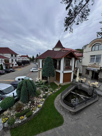 Отель Жайворонок Берегово - Закарпатье