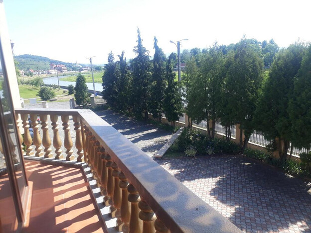 Отель Аметист Мукачево