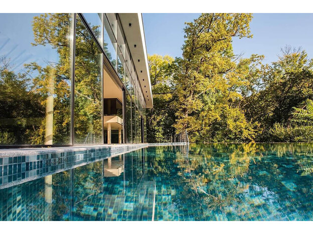 Отель Верховина (Verkhovyna Resort)