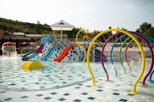 Отель Жайворонок Берегово - Закарпатье