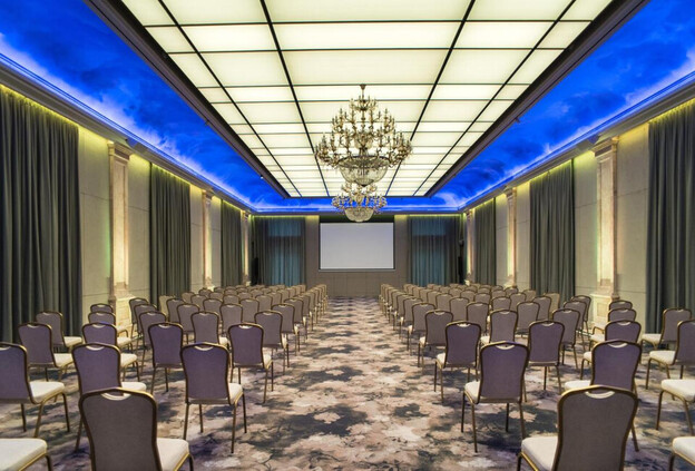 Отель Олд Континент Ужгород, Закарпатье