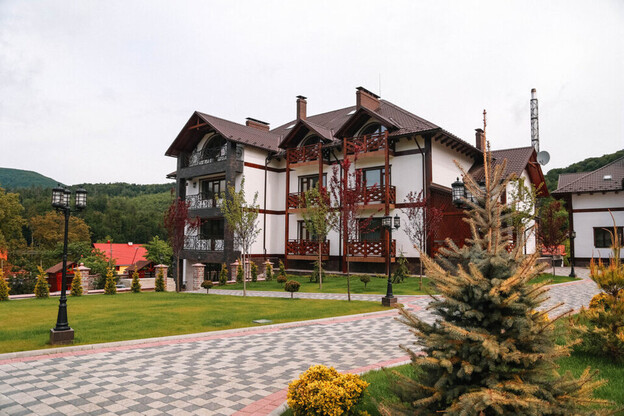 Отель Баймонт (Beaumont) Синяк