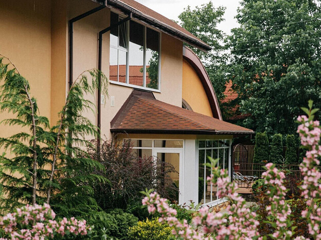 Отель Belle Royalle (Бель Рояль) - Закарпатье