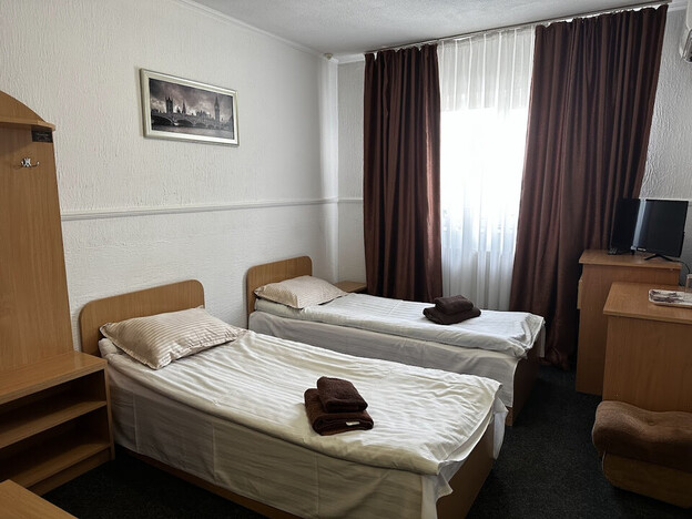 Отель Континент Мукачево