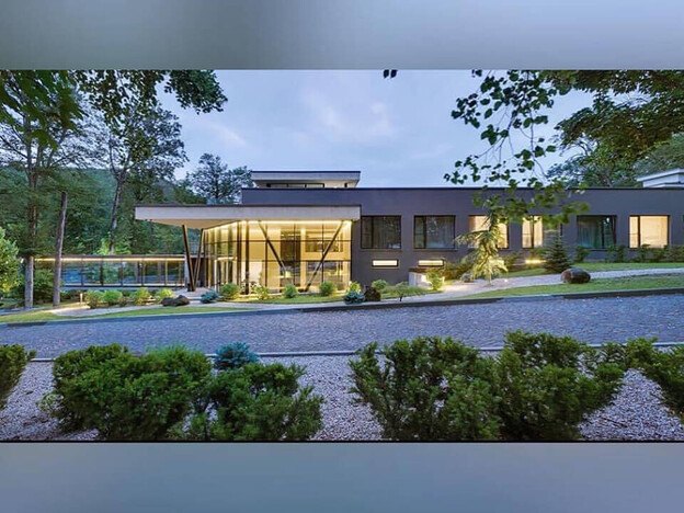 Отель Верховина (Verkhovyna Resort)