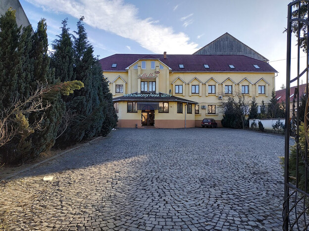 Отель Аполлон Мукачево