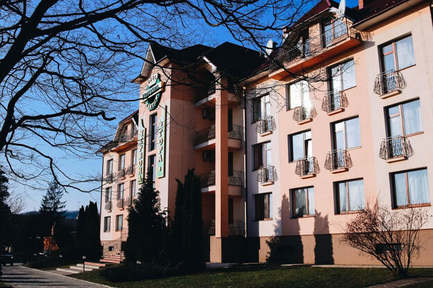 Отель Червона Гора Мукачево, Закарпатье