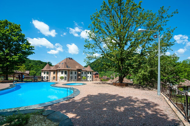 Отель Letizia country club — Шаян