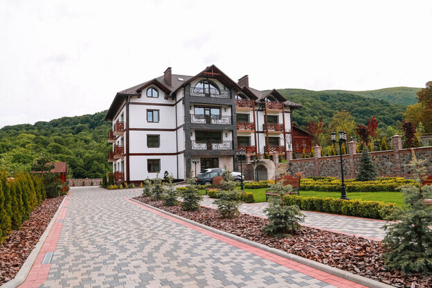 Отель Баймонт (Beaumont) Синяк