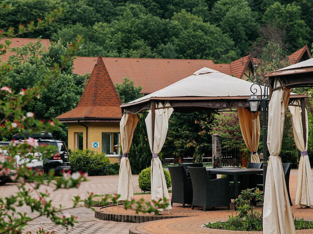 Отель Belle Royalle (Бель Рояль) - Закарпатье