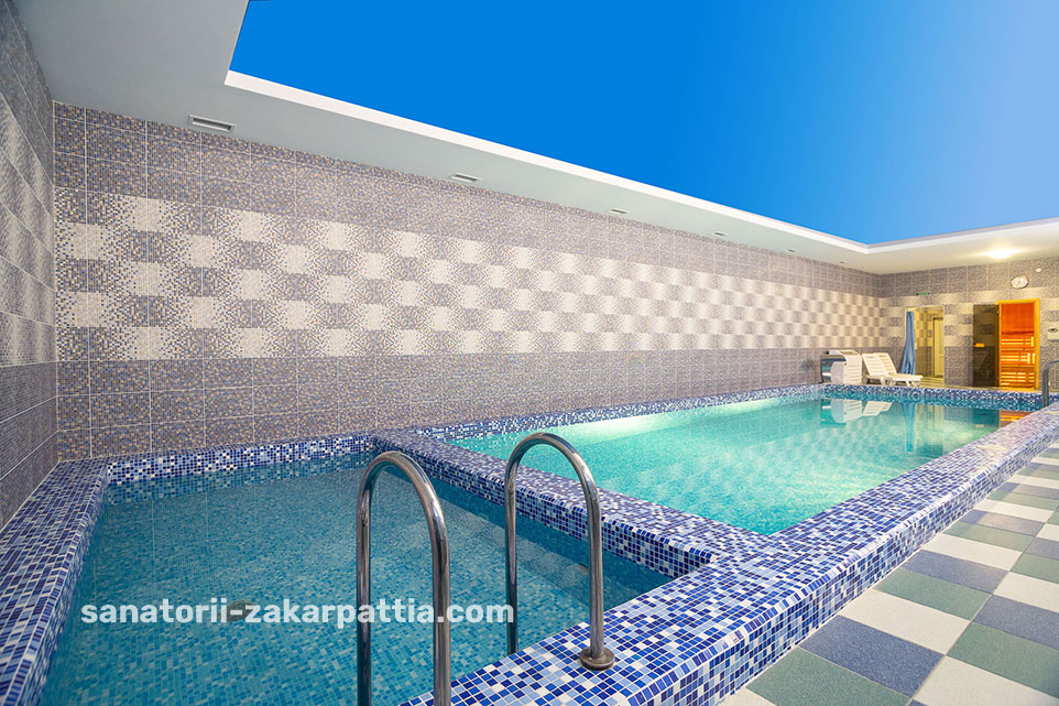 отдых Поляна с бассейном