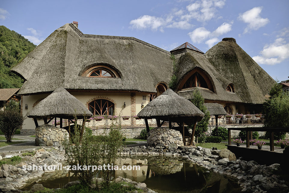 готелі Шаян