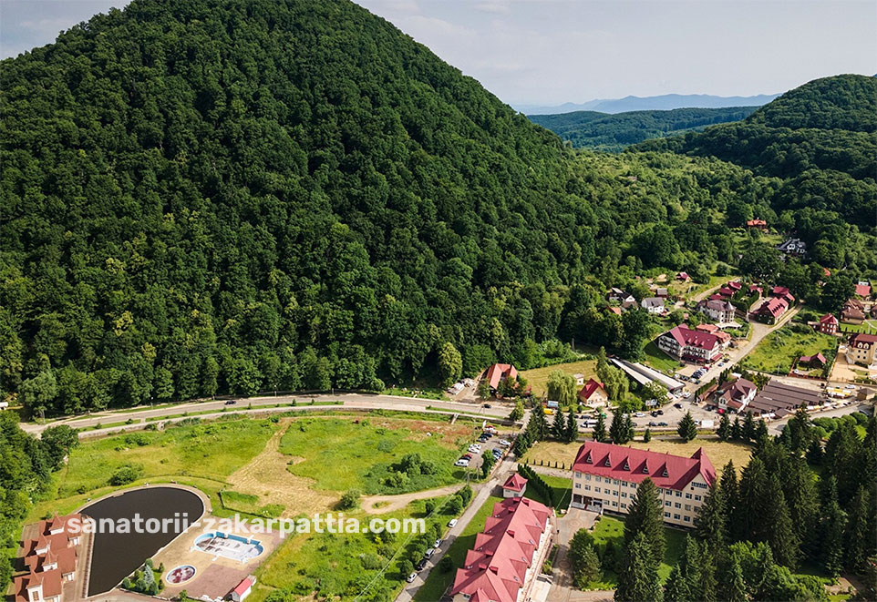 Шаян отель с бассейном