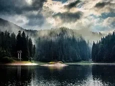 Озеро Синевир — мифический глаз Карпат