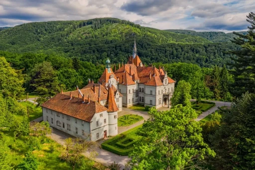 Впечатляющие замки Закарпатья